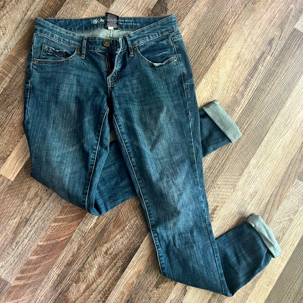 Mission low rise jeans